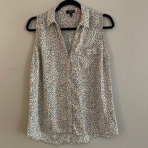 The Limited Ashton Sleeveless Button Down. EUC.